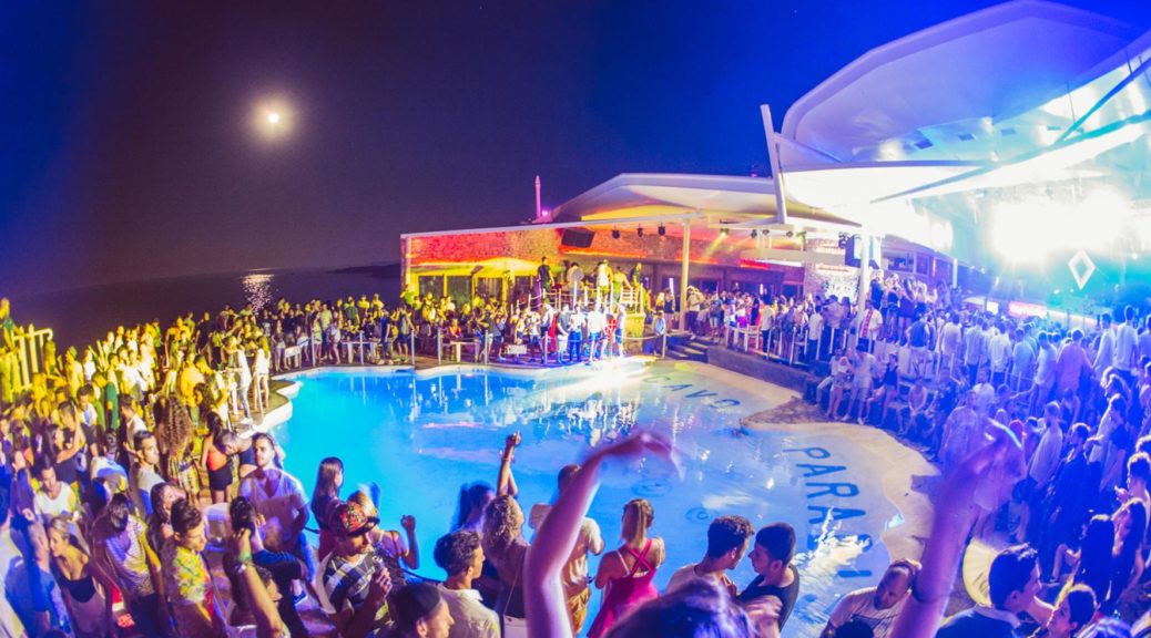 vita-notturna-di-Mykonos-1038x576.jpg